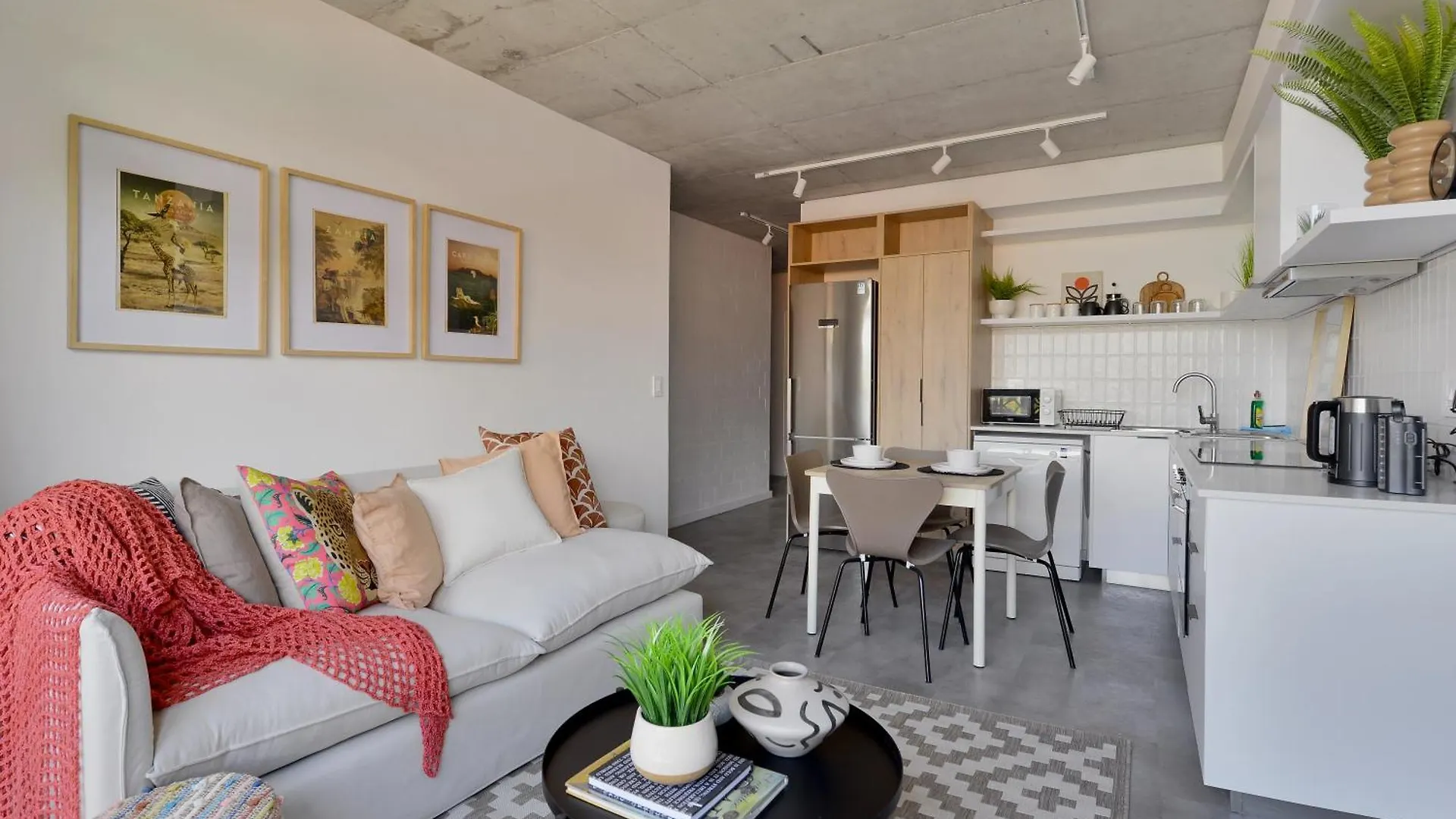 Six On N - Fluent Serviced Apartments Cape Town