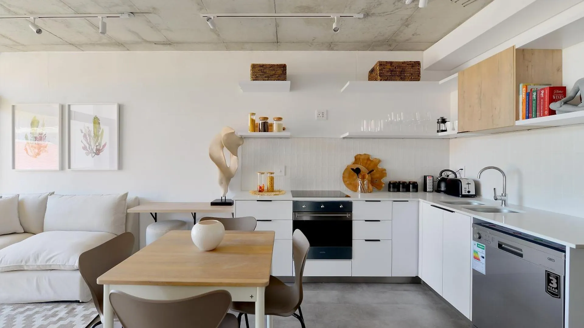Six On N - Fluent Serviced Apartments Cape Town South Africa