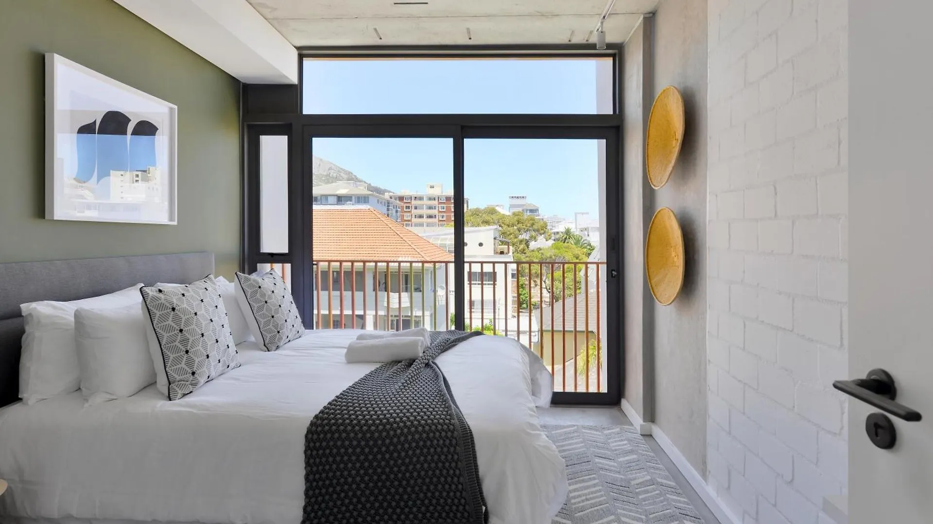 Six On N - Fluent Serviced Apartments Cape Town