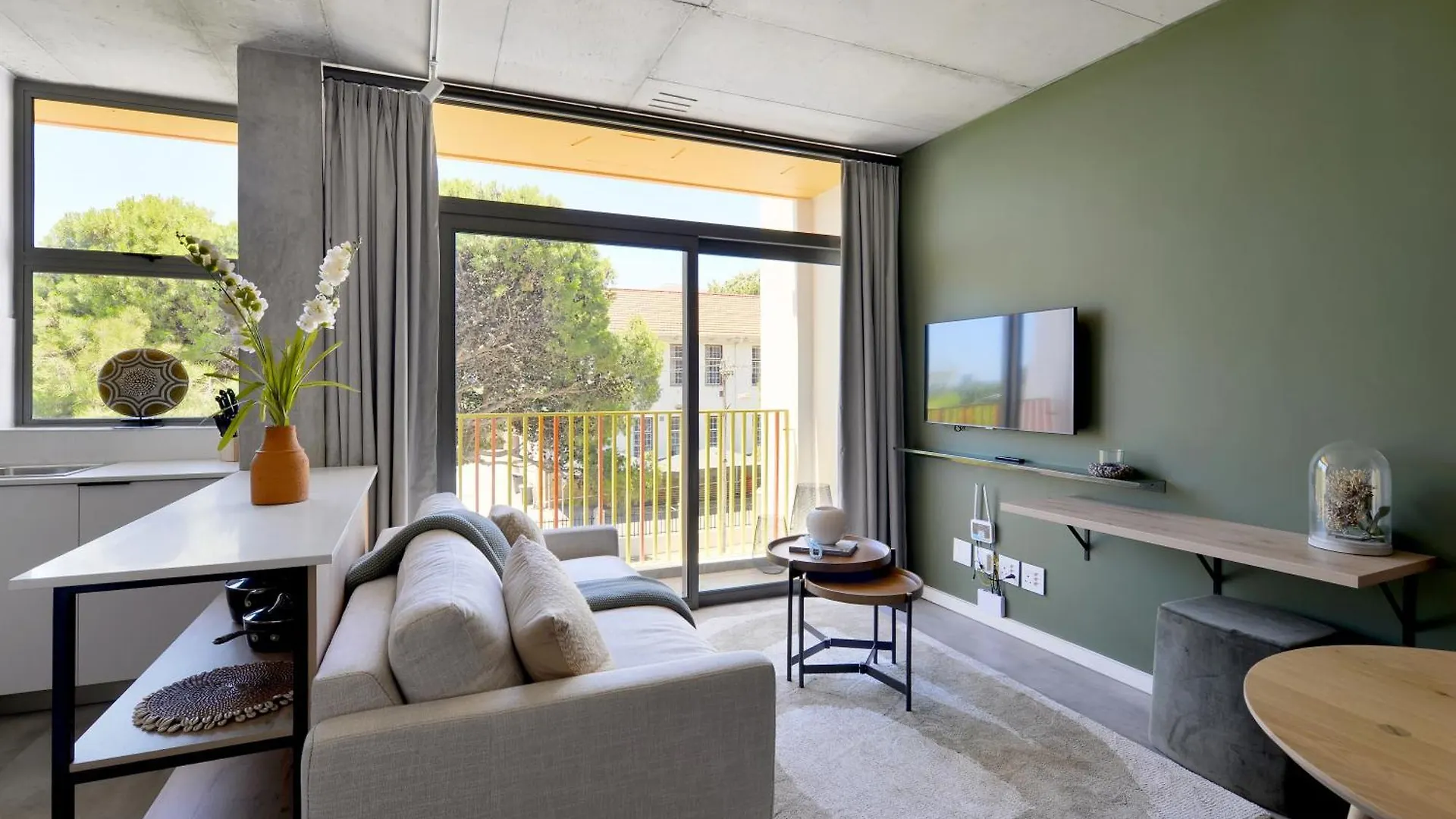 Six On N - Fluent Serviced Apartments Cape Town