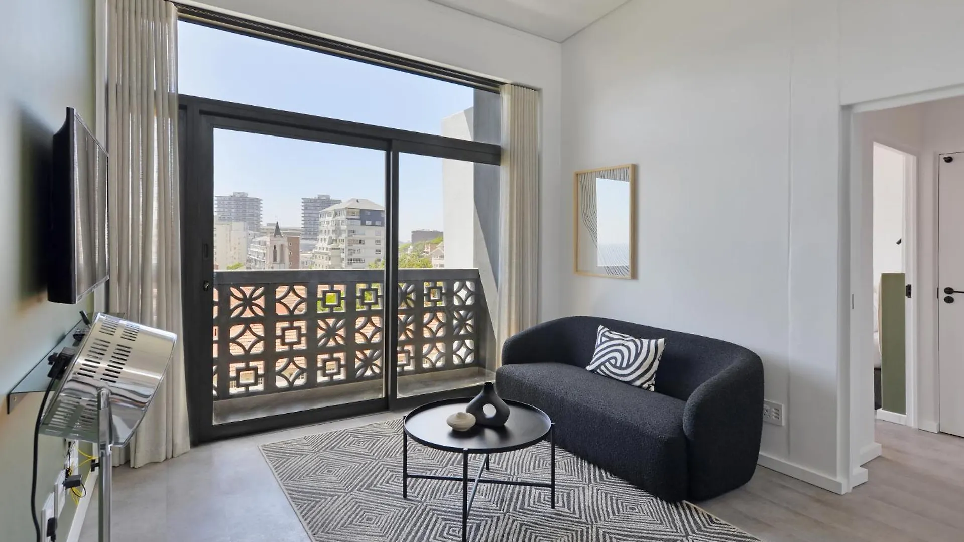 Six On N - Fluent Serviced Apartments Cape Town