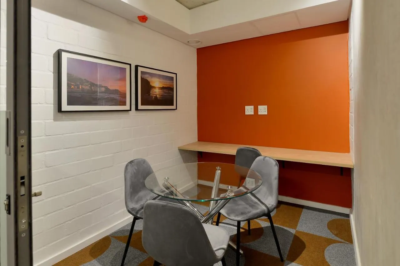 Six On N - Fluent Serviced Apartments Kapstadt